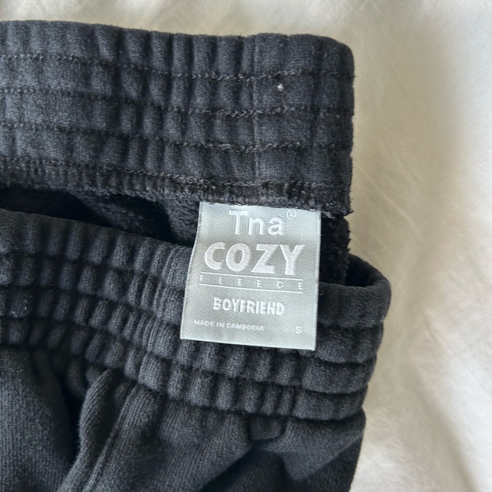 TNA Black Sweatpants US D - Picture 3 of 3